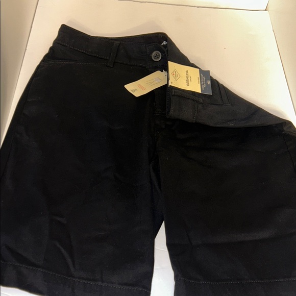 St. John's Bay Pants - ST.John’s Bay Bermuda short black NWT MID RISE